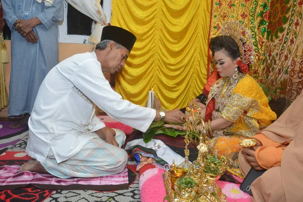 Tarakan Indonesia September 2017 Mappacci Traditional Wedding Ceremony Bugisnese Indonesia — Stock Photo, Image