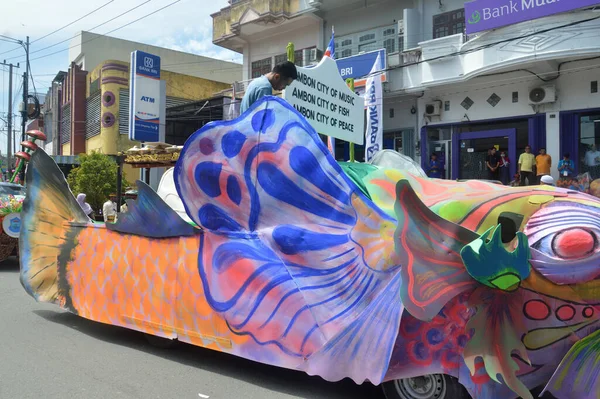 Tarakan Indonesia Července 2018 Apeksi Průvod Účastník Autodekorace — Stock fotografie