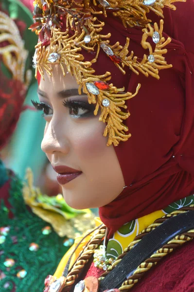 Tarakan Indonésia Julho 2018 Retrato Uma Bela Mulher Indonésia Sorrindo — Fotografia de Stock