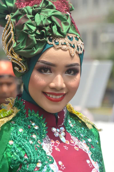 Tarakan Indonesia Lipca 2018 Portret Pięknej Indonezyjskiej Kobiety Uśmiechniętej Zmodyfikowanych — Zdjęcie stockowe