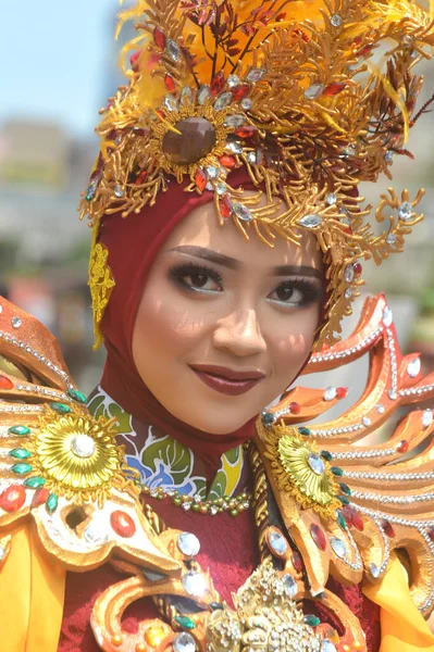 Tarakan Indonesia Juli 2018 Porträtt Vacker Indonesisk Kvinna Som Ler — Stockfoto