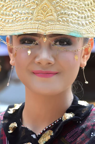 Tarakan Indonésia Julho 2018 Retrato Uma Bela Mulher Indonésia Sorrindo — Fotografia de Stock