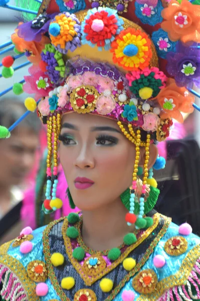 Tarakan Indonesia Julio 2018 Retrato Hermosas Bailarinas Indonesias Traje Tradicional — Foto de Stock