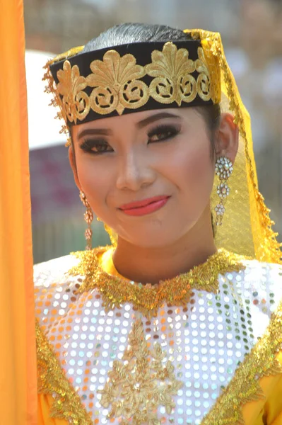 Tarakan Indonésie Juillet 2018 Portrait Beaux Danseurs Indonésiens Costume Traditionnel — Photo