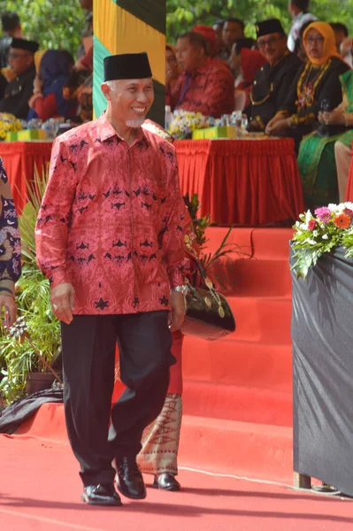 Таракан Індонезія Липня 2018 Гості Членів Апексі Трибунах Параду Апексі — стокове фото