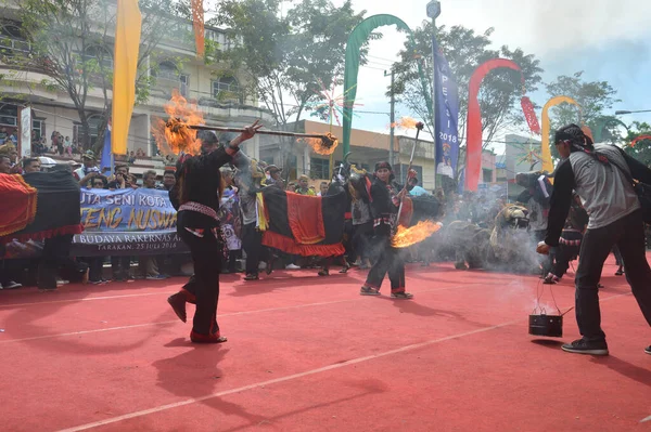 Tarakan Indonesia Lipca 2018 Silat Martial Arts Attraction Przed Podium — Zdjęcie stockowe