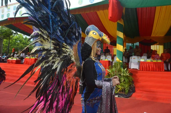 Tarakan Indonesia Července 2018 Portrét Krásné Indonéské Ženy Která Usmívá — Stock fotografie