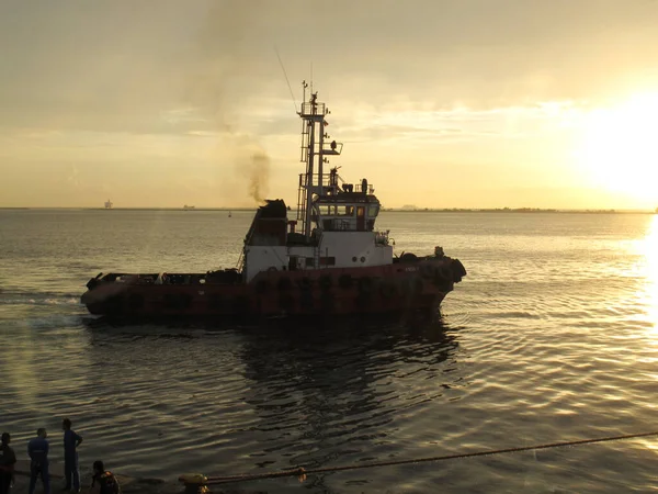 Makassar Indonesia 22Th April 2013 Tugboat Makassar Sea Port — 图库照片