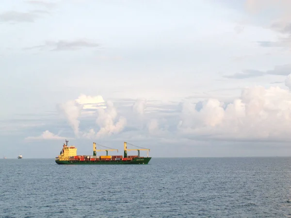 Surabaya Indonesia April 2013 Passing Tanker Ships Coastal Area Tanjung — 图库照片