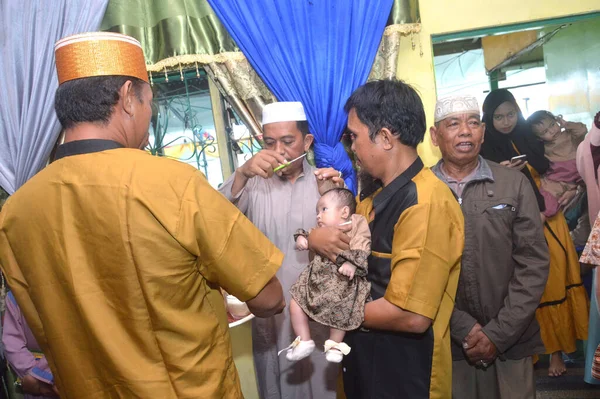 Tarakan Indonesia March 2020 First Haircut Muslim Babies Islam Called — Stock Photo, Image