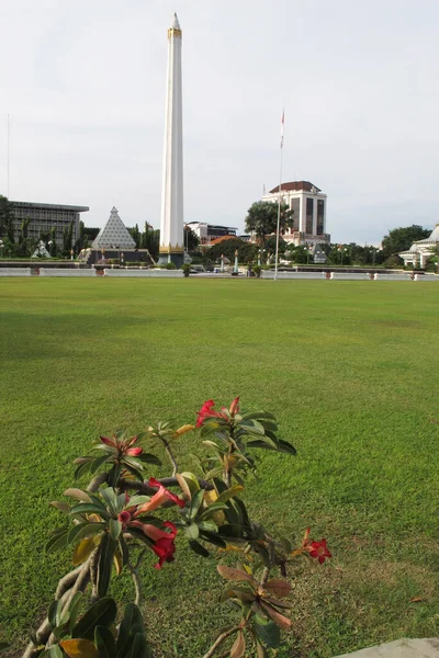 Surabaya Indonesia April 2013 Surabaya Heroes Monument Tribute Heroes Who — Stock Photo, Image