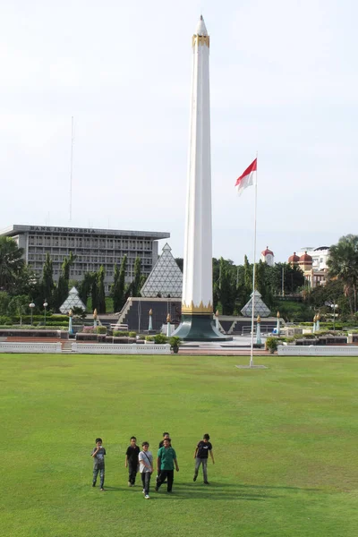Surabaya Indonesia April 2013 Statue Proclaimer Indonesian Independence Heroes Monument — Stock Photo, Image