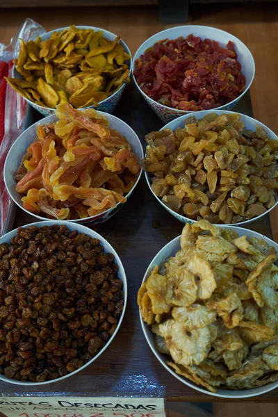 Straatmarkt Met Seizoensgebonden Lekker Fruit Snoep — Stockfoto