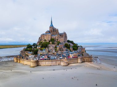 Fransa'nın Mont Saint Michel Bay, Normandiya üstten görünüm