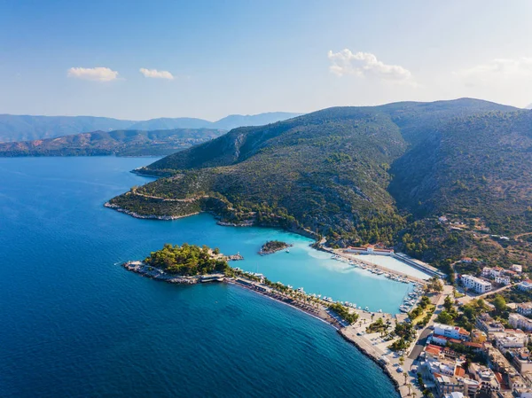 Üstten görünüm bir kıyı hattı. Hava uçak kuş görünümü fotoğraf göz. — Stok fotoğraf