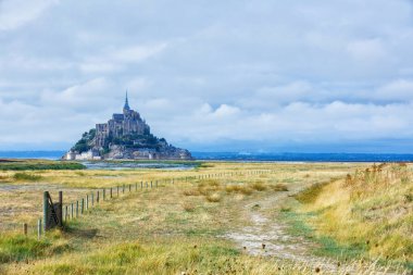 Fransa'nın Mont Saint Michel, Normandiya görünümü