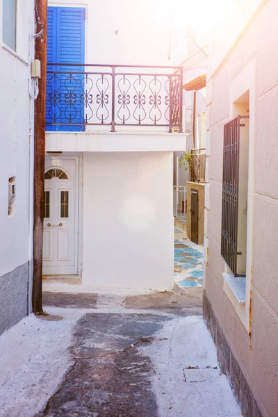 Beautiful street in old greece town, Crete island, Greece. Summer landscape — Stock Photo, Image