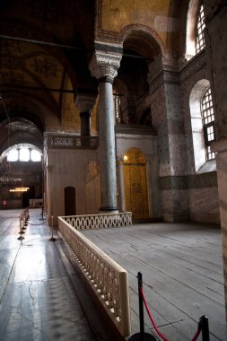 Ayasofya, İstanbul 'da bir müze, tarihi bazilika ve camidir. Bizans İmparatoru Justinianus tarafından 532-537 yılları arasında İstanbul 'da inşa edildi. Fotoğraf çekimi tarihi 14 Haziran 2020
