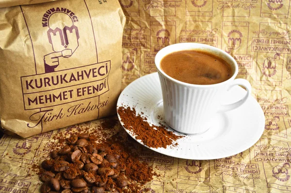 Turkiets Bästa Torrkaffe Köpman Kurukahveci Mehmet Efendi Förpackat Kaffe Kopp — Stockfoto