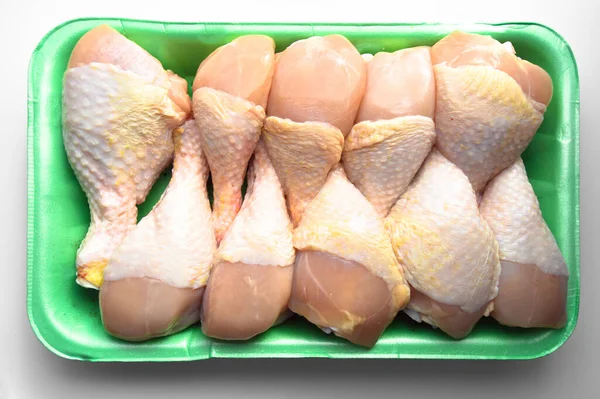 Свіжі Неварені Шматочки Курячих Ясних Паличок Зеленому Пакеті Готовому Приготування — стокове фото