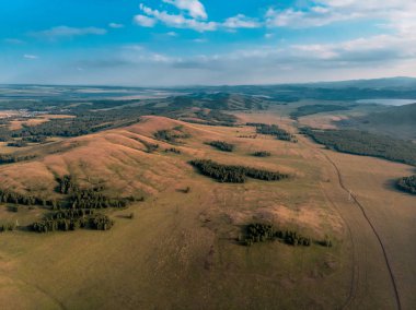 Dağları civarında Bannoe Gölü, Cumhuriyeti Başkurdistan, Rusya Federasyonu