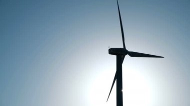 Güç yel değirmeni istasyonu üretim enerji Rüzgar