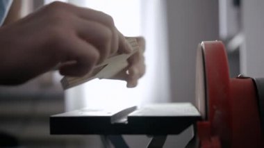 Işyeri ortamında Işleme ve eziyet parçaları oluşturma