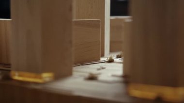 Adam Made Structure Objects for exhibition sakin yaşam alanı örneği