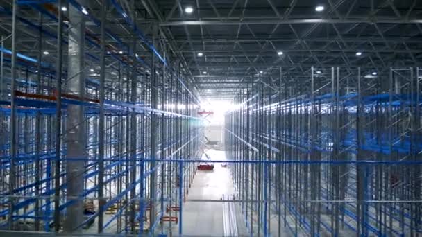 Wide View Shot Metallic Large Corridor Storage in Logistic Storehouse Terminal — Stock Video