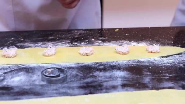 Pasta Proces Van Maken Huis Gemaakt Van Kras — Stockvideo