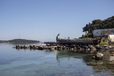 İskele, Urla, İzmir 'deki antik Yunan ahşap gemisinin kopyası..