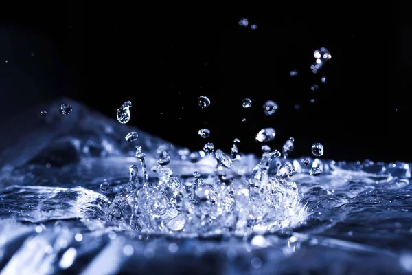 Gocce Acqua Che Schizzano Sulla Membrana Acustica Sacco Gocce Aria — Foto Stock