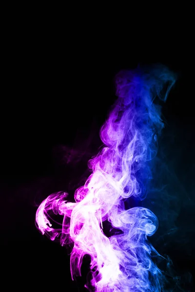 Vape nuages éclaboussure avec deux couleurs brouillard est bleu et violet colou — Photo