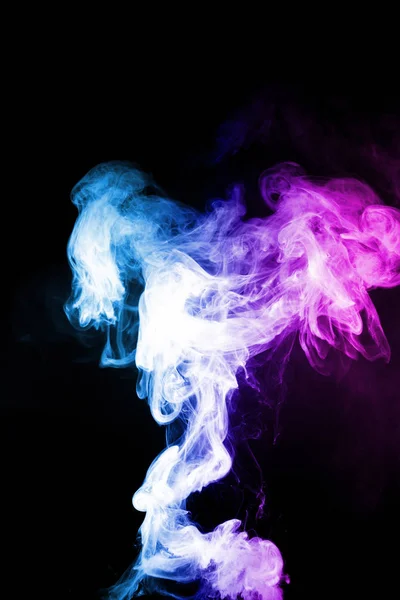 Vape chmury Splash z dwoma kolorami mgła jest niebieski i fioletowy bezbarwnym — Zdjęcie stockowe