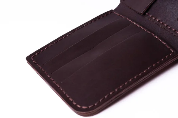 Część brązowego, ręcznie robionej skóry portfel z białym ba — Zdjęcie stockowe
