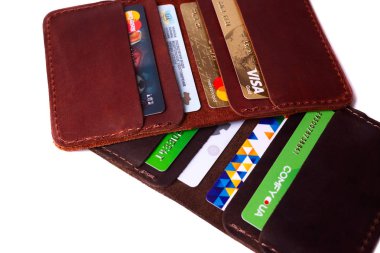 24.01.2019 Ukrayna, Kiev. El yapımı kırmızı ve kahverengi renk bir parçası