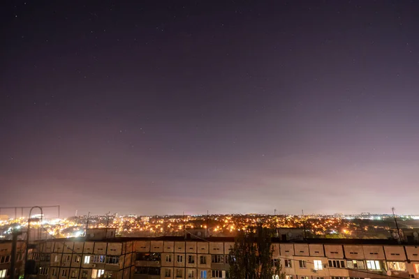 Nachtsternenlandschaft Mit Vielen Sternen Und Sternbildern Blick Vom Hochhausdach — Stockfoto