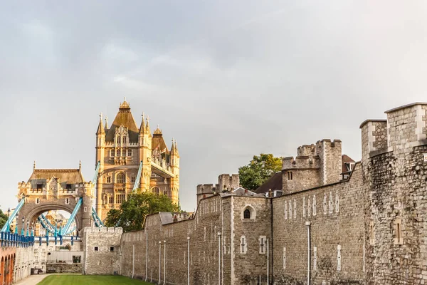 Blick Auf Die Steinerne Festung Des Turms Von London Mit — Stockfoto