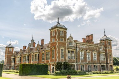 Blickling Hall, Blickling Emlak parçası olan bir heybetli ev görünümünü. Aylsham Norfolk, İngiltere'de kuzeyinde Blickling köyü yer alır