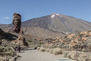 Teide Milli Parkı, Tenerife Adası, Kanarya Adaları, İspanya büyük Teide Yanardağı önünde güzel ve tipik görünümü
