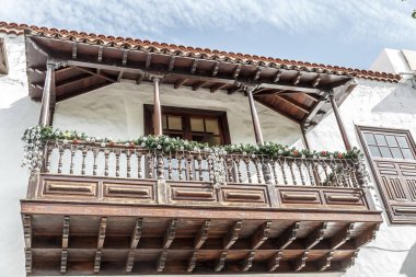 Bir malikane içinde köyü La Orotava, Tenerife Adası güzel balkon