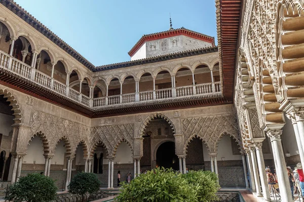 Innenhof Königlichen Alcazaren Von Sevilla Einem Sonnigen Tag Spanien — Stockfoto