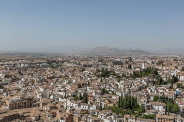 Şehir granada İspanya görünümünü. Alhambra palace Alcazaba üst alınan