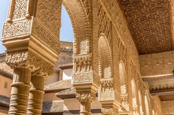 Arabesques Mocarabe Stalactites Patio Los Leones Los Palacios Nazaríes Alhambra —  Fotos de Stock