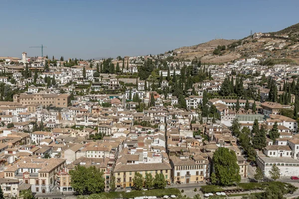 Alhambra, Granada, İspanya her bakıldığında şehir mimarisi