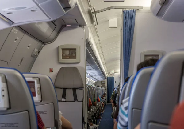 Interior Large Commercial Airplane All Passengers Seated Ready Takeoff — Stock Photo, Image