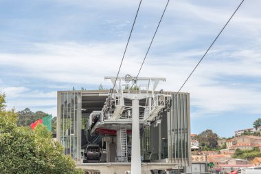 Modern ve büyük teleferik şehrin Porto, temizlemek hazır 