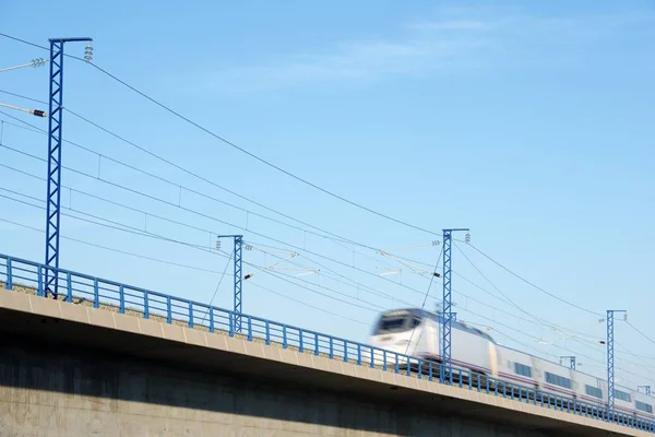 Vista Tren Alta Velocidad Que Cruza Viaducto Roden Zaragoza Aragón — Foto de Stock