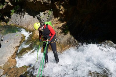 Otal Valley, Pyrenees, Huesca Eyaleti, Aragon İspanya Kanyoning.