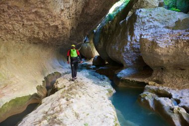 Kanyoning Vero nehir, Guara Dağları, Huesca Eyaleti, Aragon İspanya.